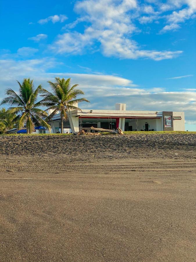 Hotel El Faro Monterrico Buitenkant foto
