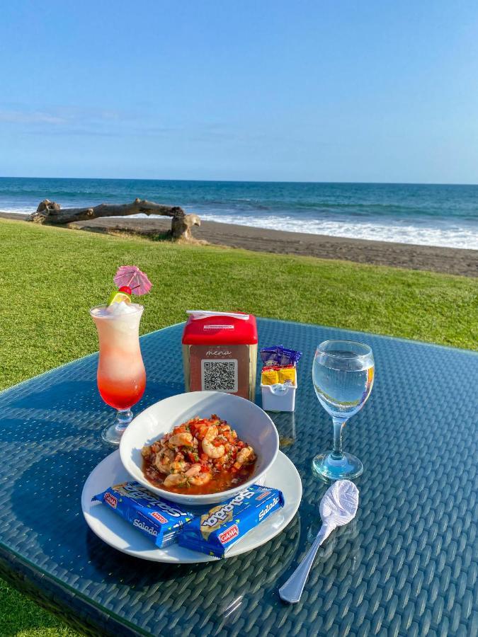 Hotel El Faro Monterrico Buitenkant foto
