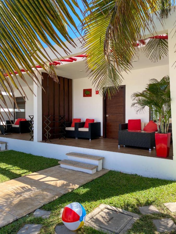 Hotel El Faro Monterrico Buitenkant foto