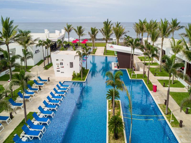 Hotel El Faro Monterrico Buitenkant foto